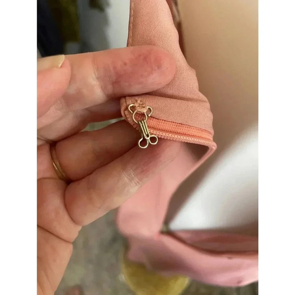 Showpo Dazzling Lights Cowl Drape MIDI Dress Pink Peach Satin Size 6‎ US 0209 - Picture 11 of 16